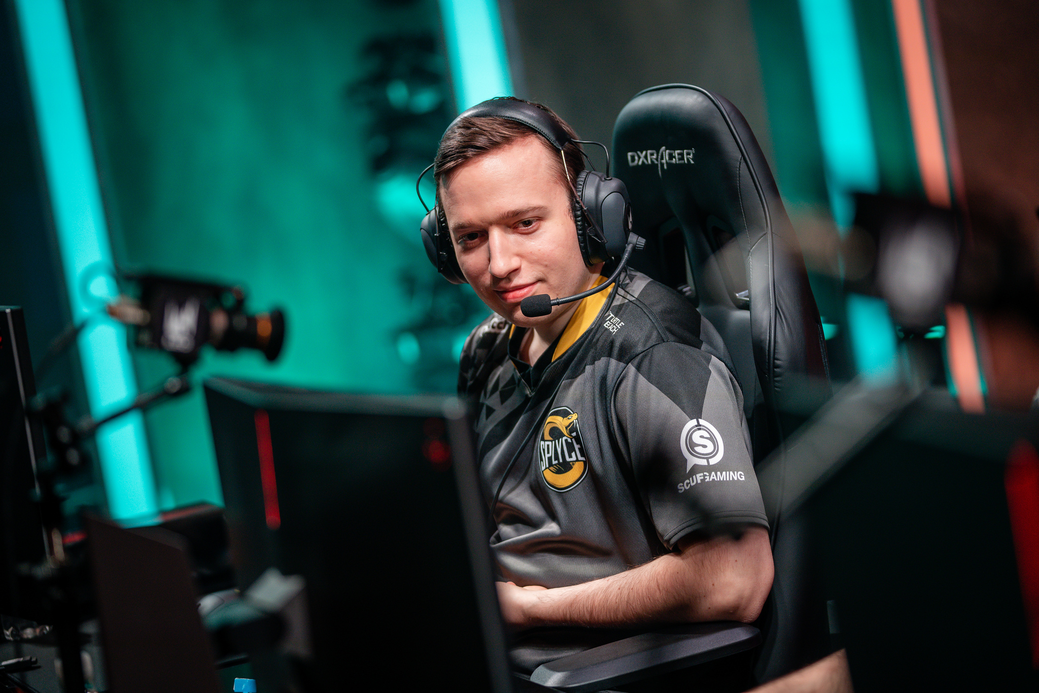 Splyce dominates G2 Esports