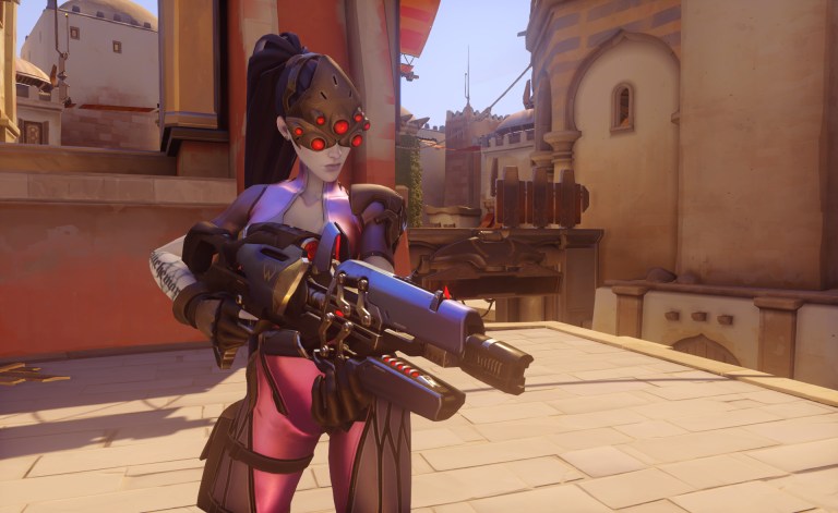 an idle Widowmaker