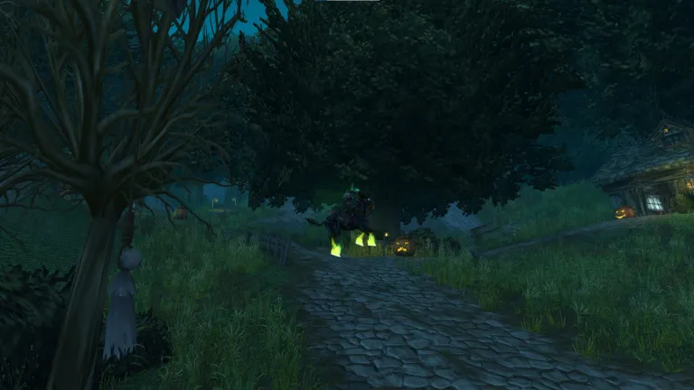 The Headless Horseman flying through Duskwood in WoW