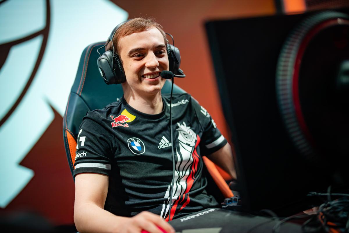 Caps competes in the LEC for G2 Esports in 2023