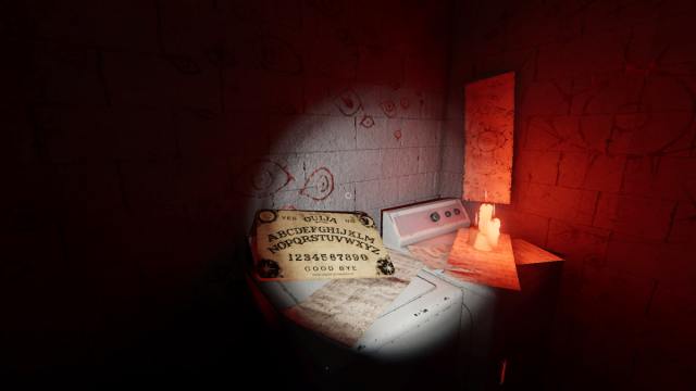 A Ouija Board sitting on top of a washer and dryer in Phasmophobia.