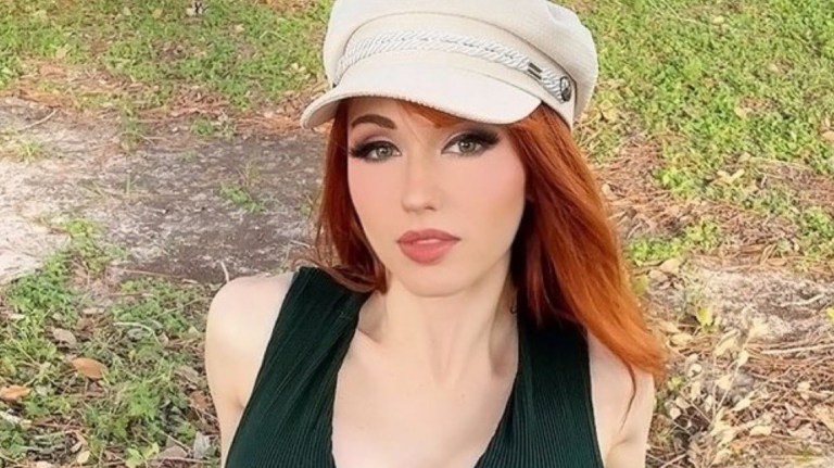 Amouranth