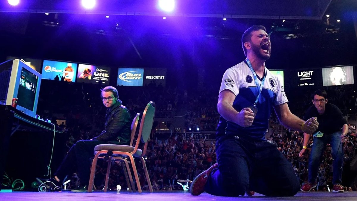 Hungrybox celebratng a big win on stage at a Smash Melee event.