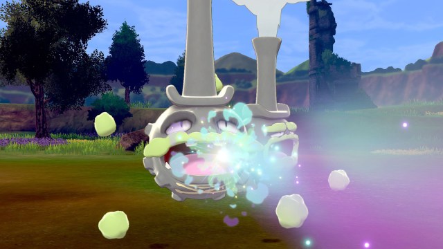 Galarian Weezing in battle