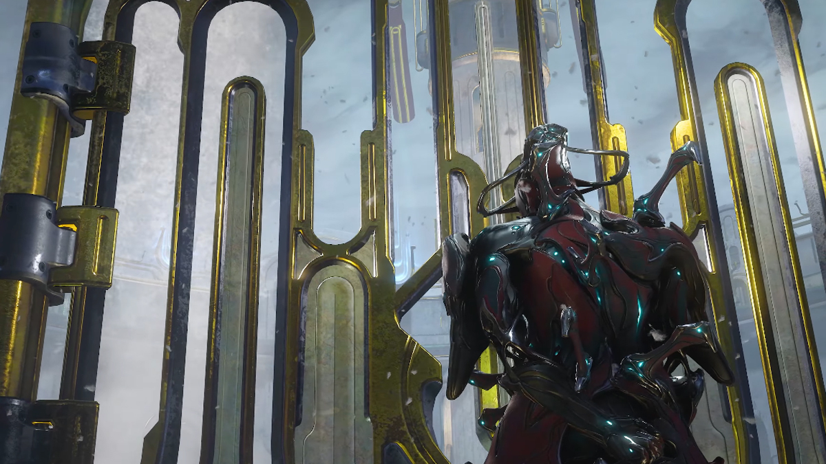 Kullervo kneels in solace in front of a golden gate in Warframe.