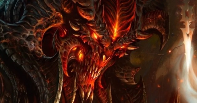 A close up of the final boss of Reaper of Souls, Malthael, in Diablo 3