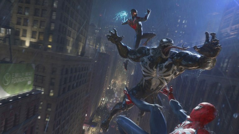 Peter and Miles fighting Venom in Marvel's Spider-Man 2