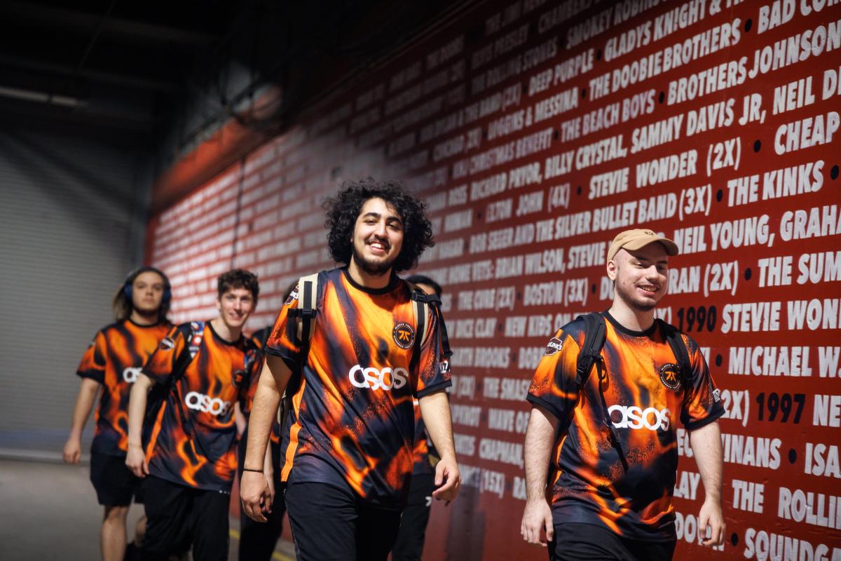 Fnatic arrives at VALORANT Champions