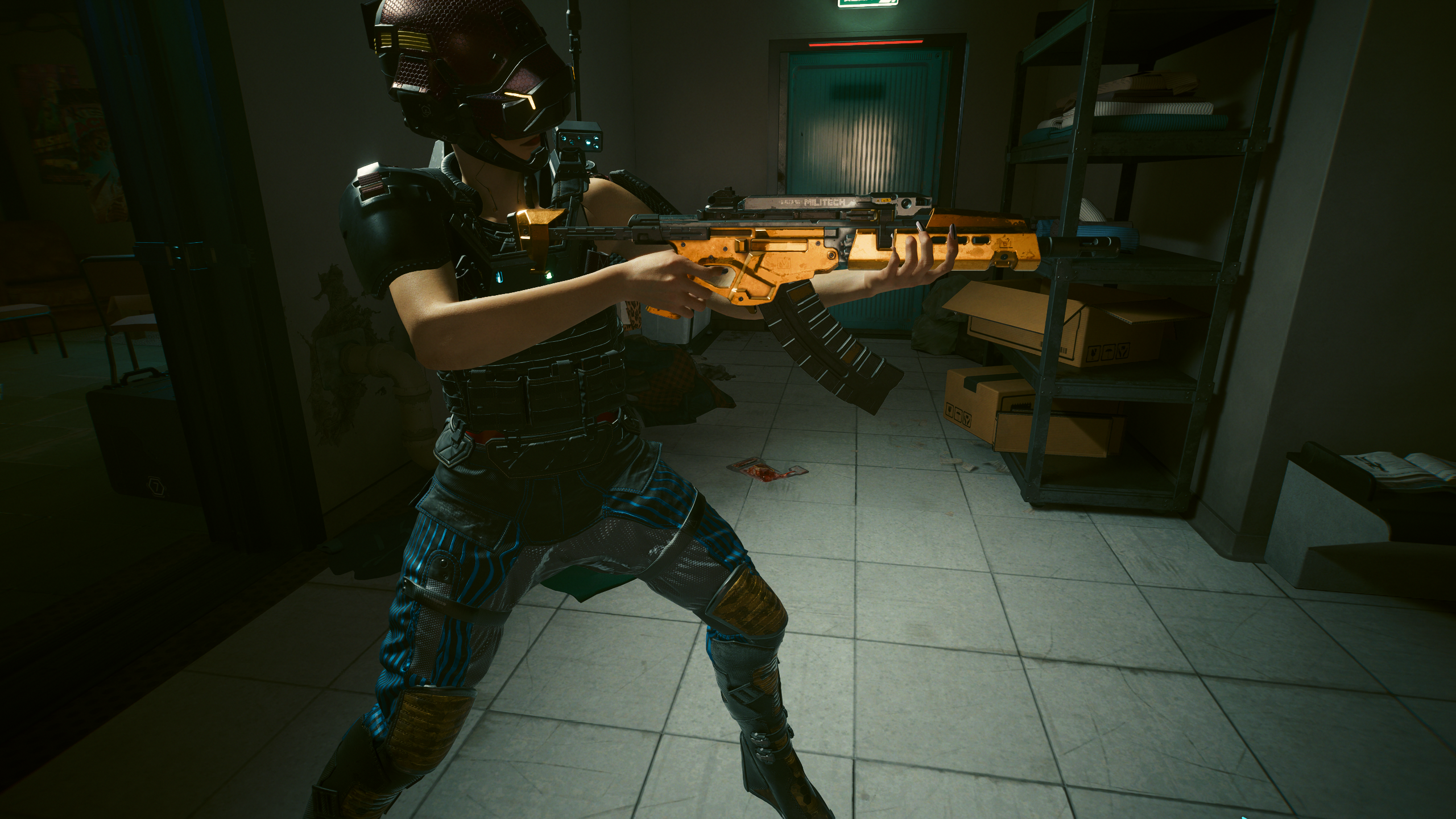 An armored character holding an assault rifle in Cyberpunk 2077.