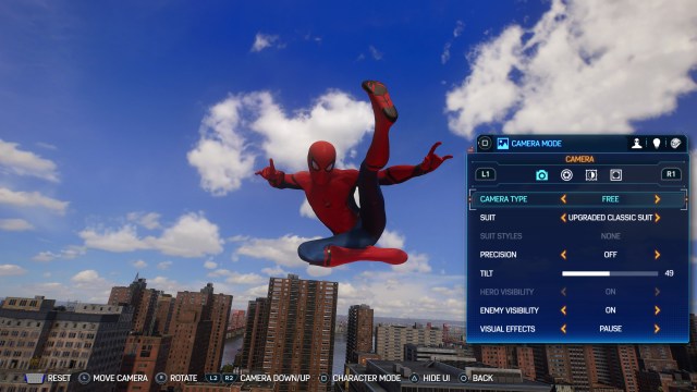 Spider-Man soaring through the New York skies in Spider-Man 2, showing off the Photo Mode options.