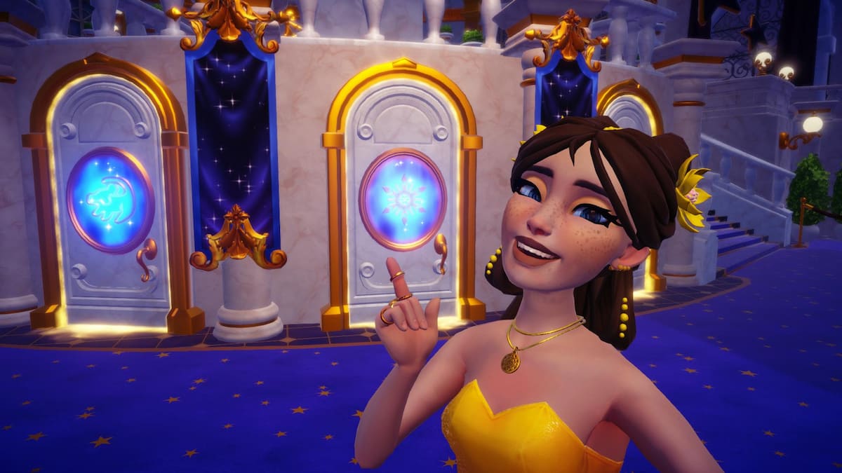 Pointing at a Realm door in Disney Dreamlight Valley.