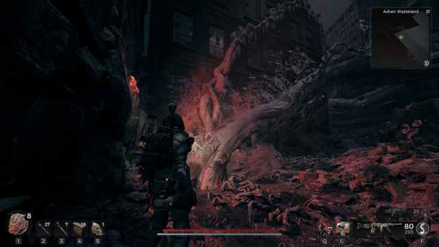 Remnant 2 character in front of a root bridge