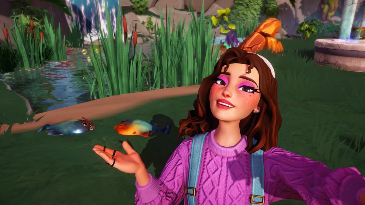 The player taking a picture with Piranha.