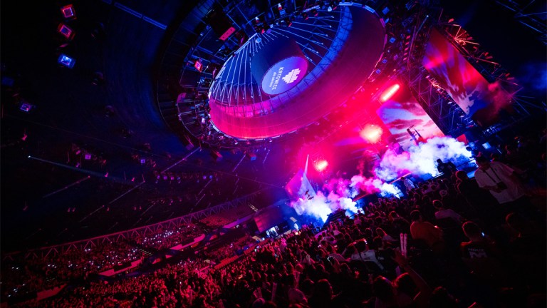 The IEM Katowice crowd stands and cheers for CS2 in 2024.