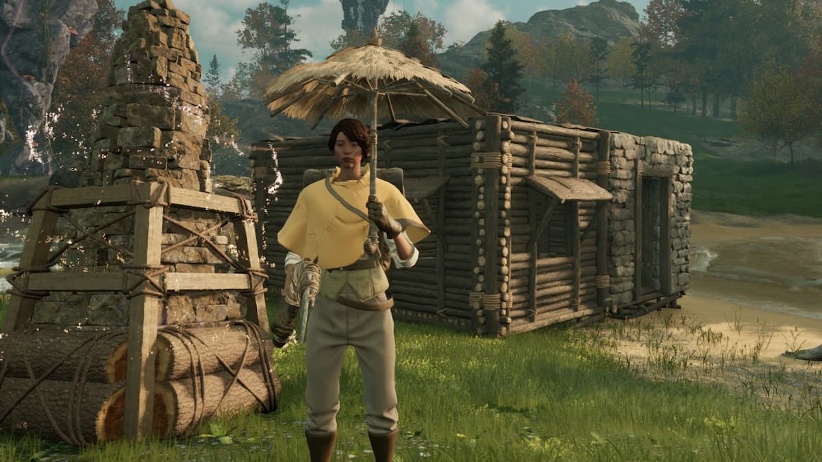 The player standing in front of their Estate.