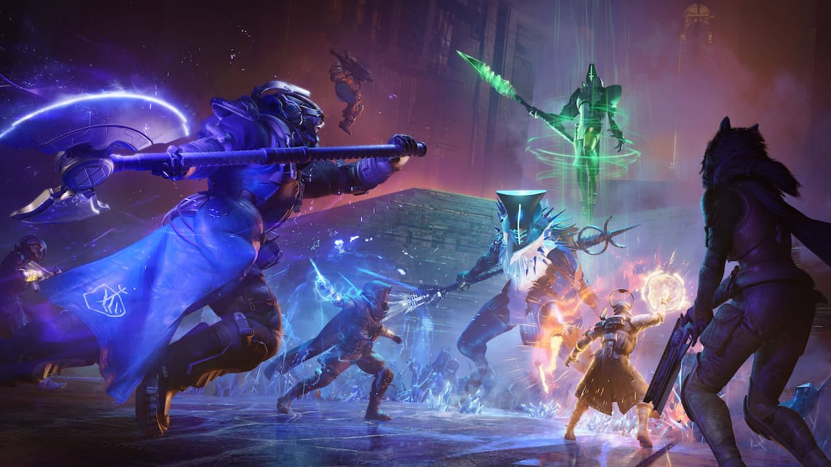 A fireteam faces two Dread enemies, one with Stasis and the other with Strand powers. The Guardians are using Gjallarhorn and the new supers with the expansion.
