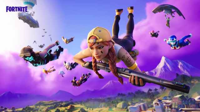 A bunch of Fortnite characters jump out of the Battle Bus wielding a variety of weapons.