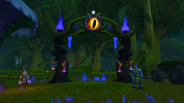 A portal with an eye leading to the darkmoon faire event in wow