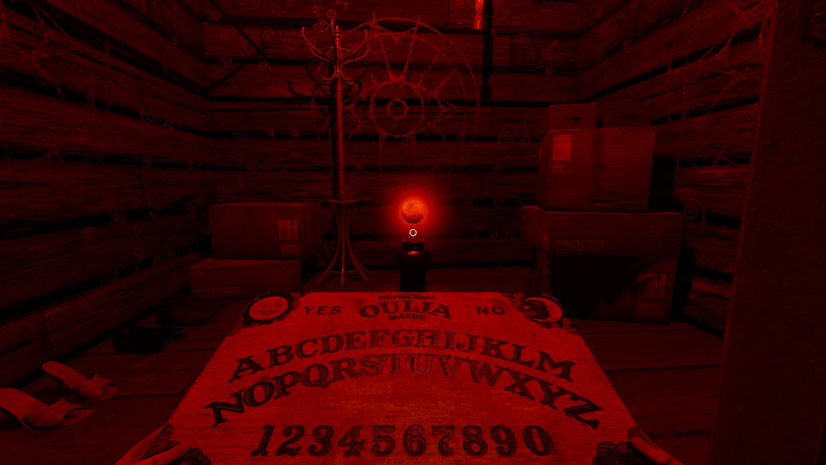 Holding a Ouija Board in front of a Totem at Grafton Farmhouse in Phasmophobia.