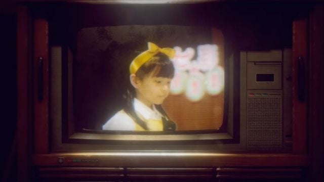 Live action Mei Shin on the television in Devotion