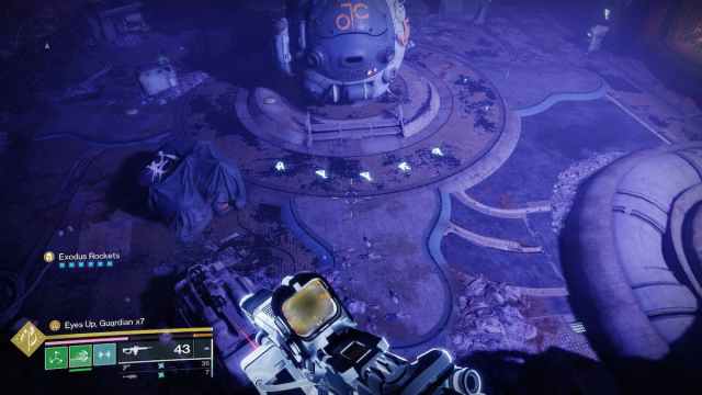 Fallen symbols on the floor of the Prison of Elders in Destiny 2