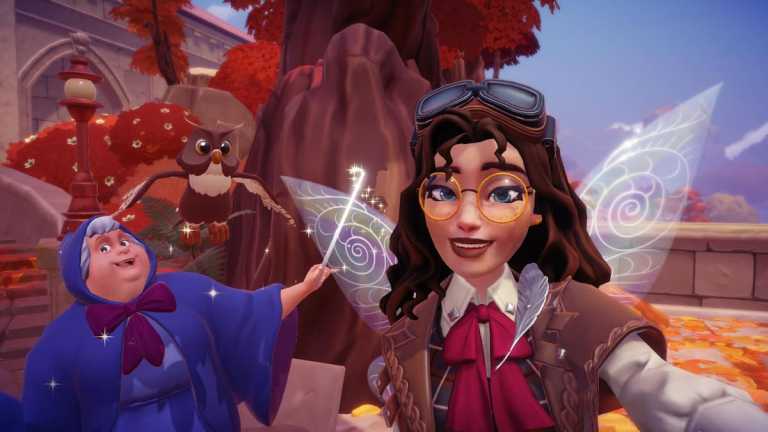 The player taking a picture with a Brown Owl and the fairy Godmother in Disney Dreamlight Valley.