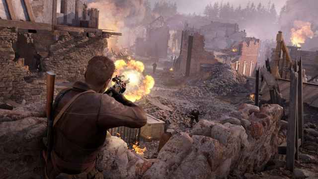Sniper taking down Nazis in Sniper Elite Resistance.