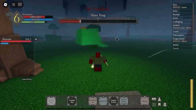 Picture showing player fighting the Sime King in Rune Slayer.