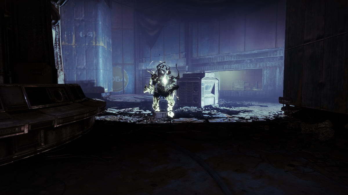 Expression of Many Knight charging the player in Destiny 2